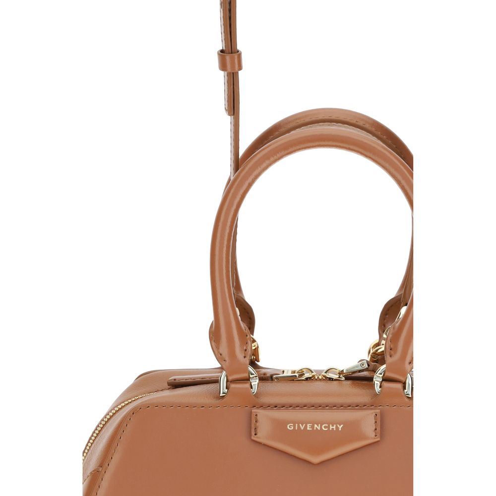 Givenchy Antigona Ost-West-Minihandtasche
