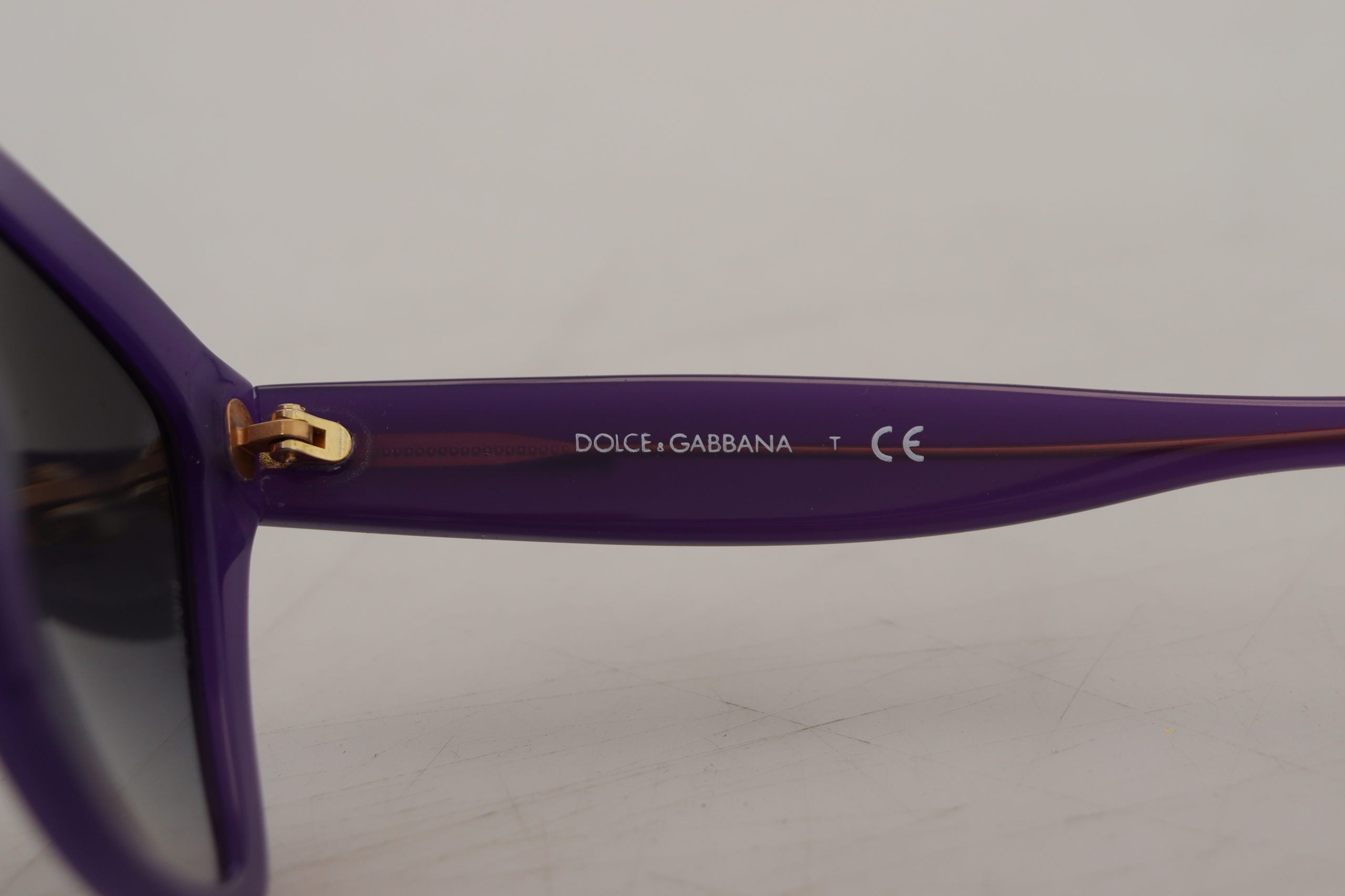 Dolce & Gabbana Violette Acetat-Sonnenbrille mit vollem Rand DG4240