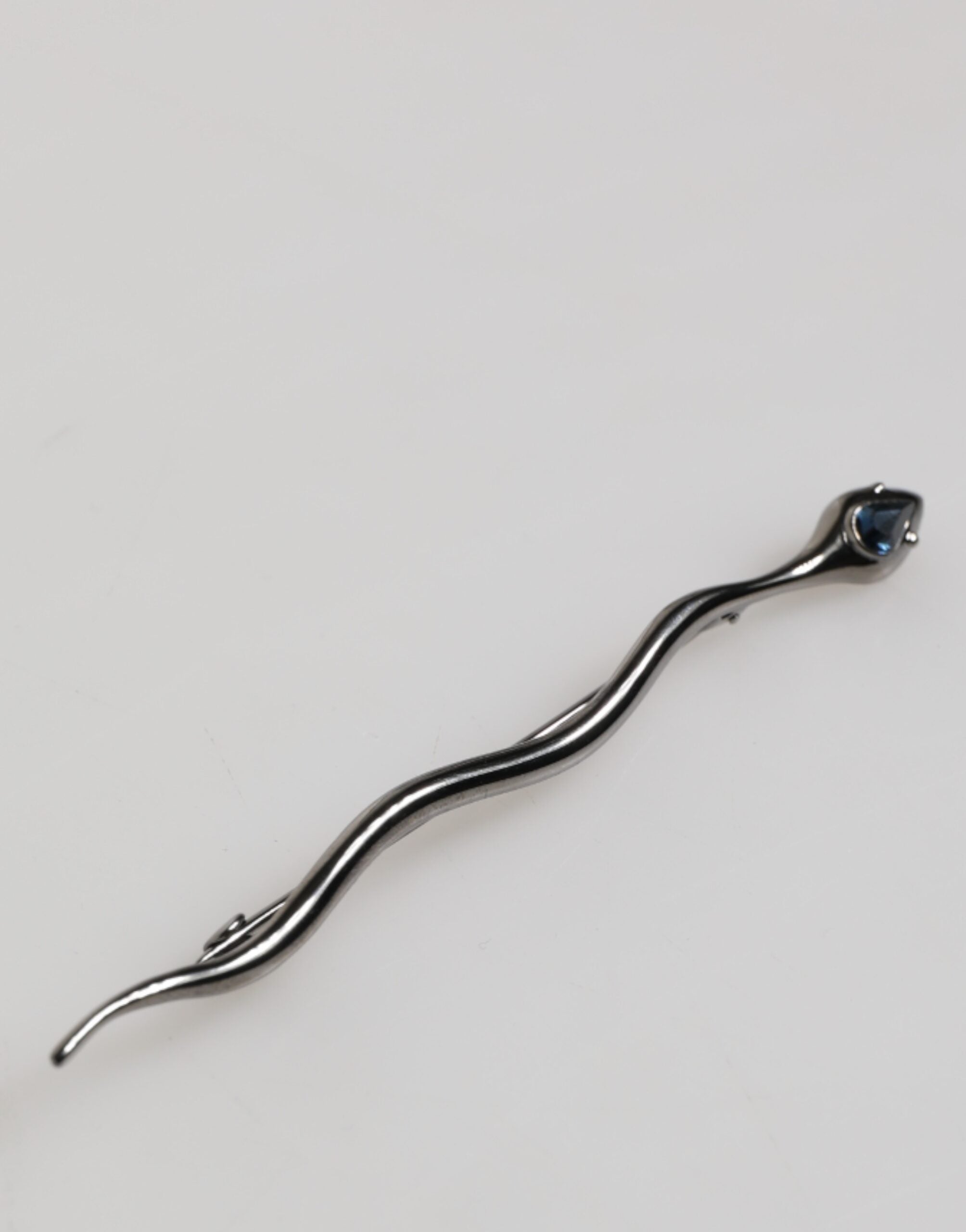 Dolce & Gabbana Schwarz Messing Kristall Spilla Serpente Herren Brosche Pin